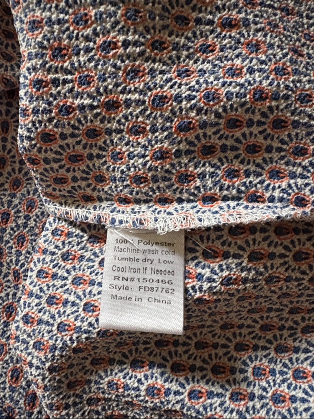 Multi-Color Geometric Split-Neck Blouse - Picture 4 of 4